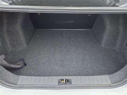 Used 2025 Nissan Versa S w/ Trunk Package image 26