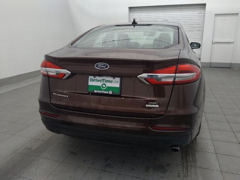 Used 2019 Ford Fusion SE FWD image 7