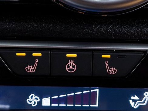 Used 2022 Nissan Sentra SV w/ SV Premium Package image 22