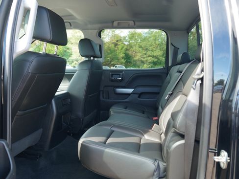 Used 2018 Chevrolet Silverado 1500 LTZ Z71 w/ LTZ Plus Package AWD/4WD image 15