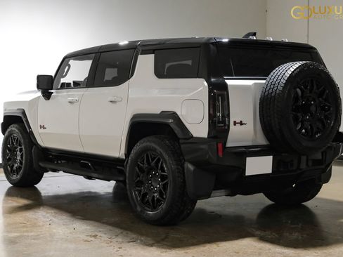 Used 2025 GMC Hummer EV 2X w/ LPO, Sport Package AWD/4WD image 12