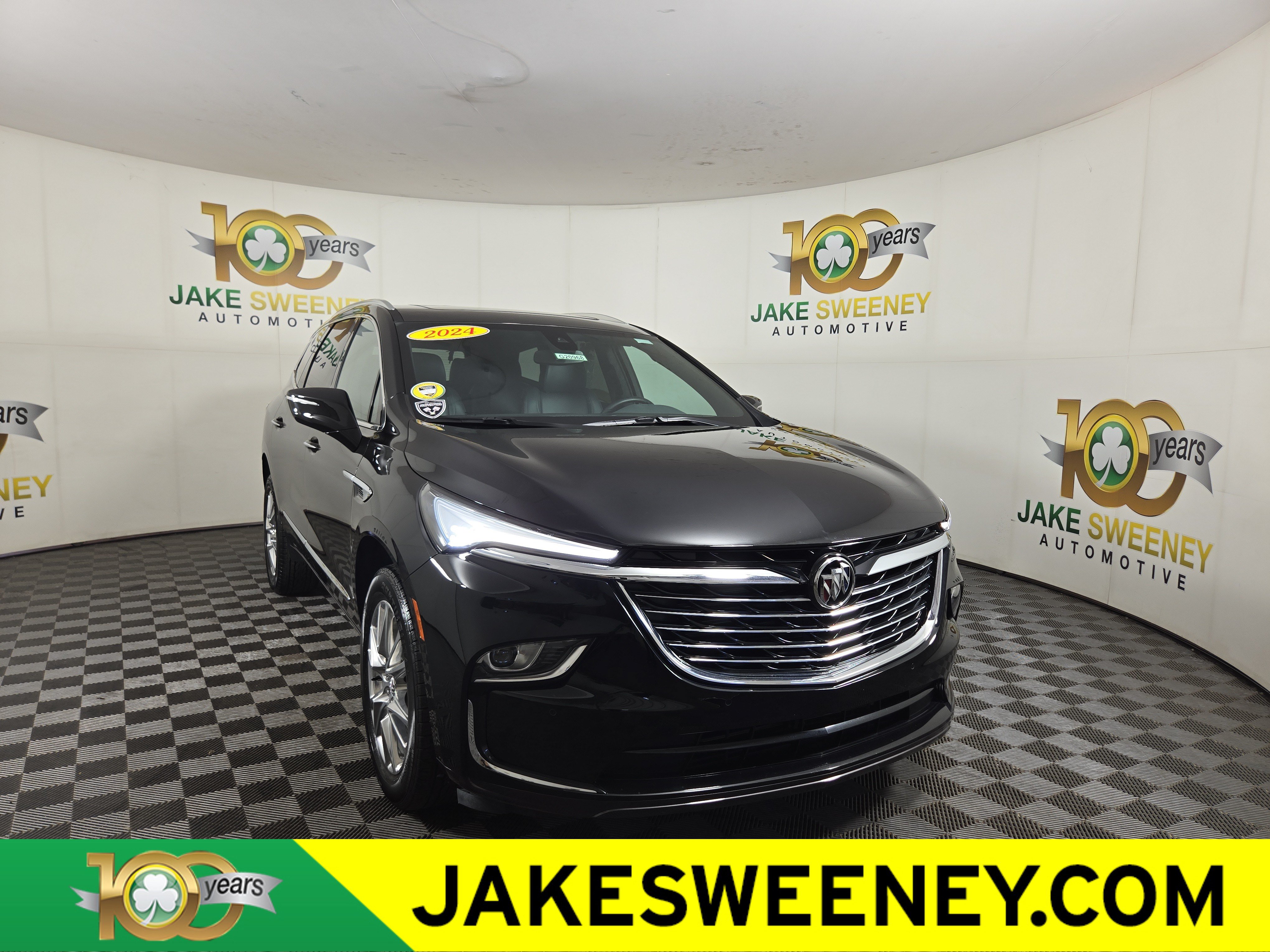 Certified 2024 Buick Enclave Essence w/ Experience Buick Package FWD image 1