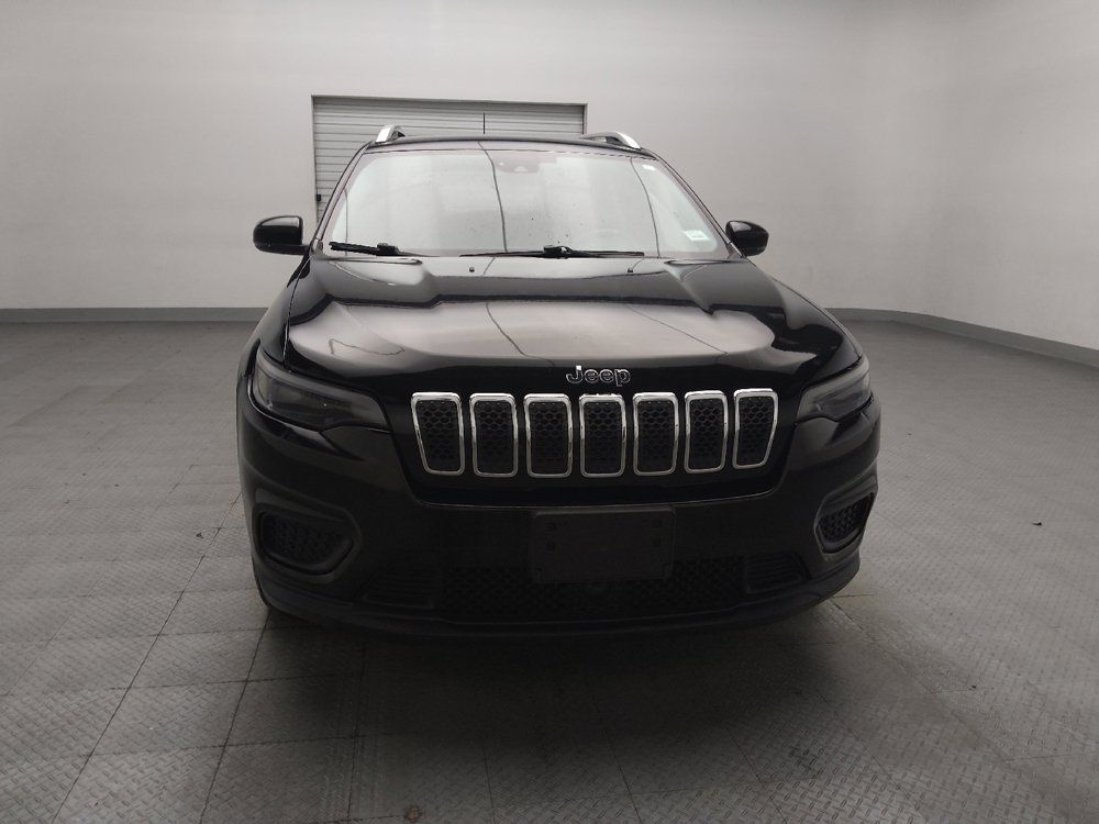 Used 2021 Jeep Cherokee Latitude FWD image 14