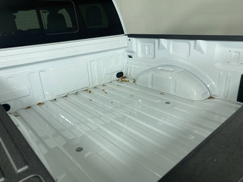 Used 2025 Ford F150 XLT w/ Equipment Group 302A MID image 9