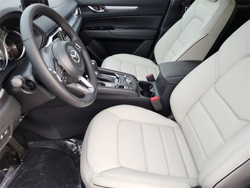 New 2025 MAZDA CX-5 AWD 2.5 S w/ Preferred Package image 6