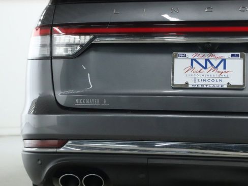 Used 2021 Lincoln Aviator Reserve w/ Equipment Group 202A image 41