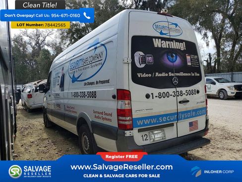 Used 2015 Freightliner Sprinter 2500 image 3