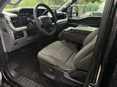 Used 2023 Ford F350 XL w/ STX Appearance Package AWD/4WD image 19