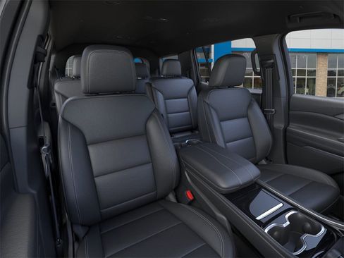 New 2026 Chevrolet Traverse LT w/ Midnight/Sport Edition image 16