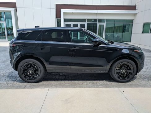 New 2026 Land Rover Range Rover Evoque S AWD/4WD image 4