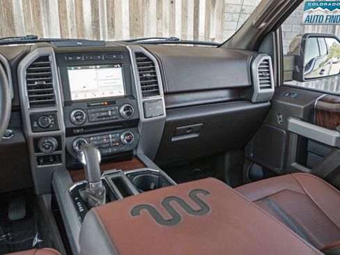 Used 2018 Ford F150 King Ranch w/ Equipment Group 601A Luxury AWD/4WD image 17