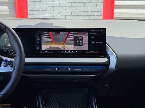 Used 2025 BMW X3 xDrive30i w/ Premium Package image 34