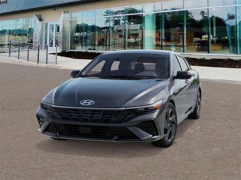 New 2026 Hyundai Elantra Sport image 6