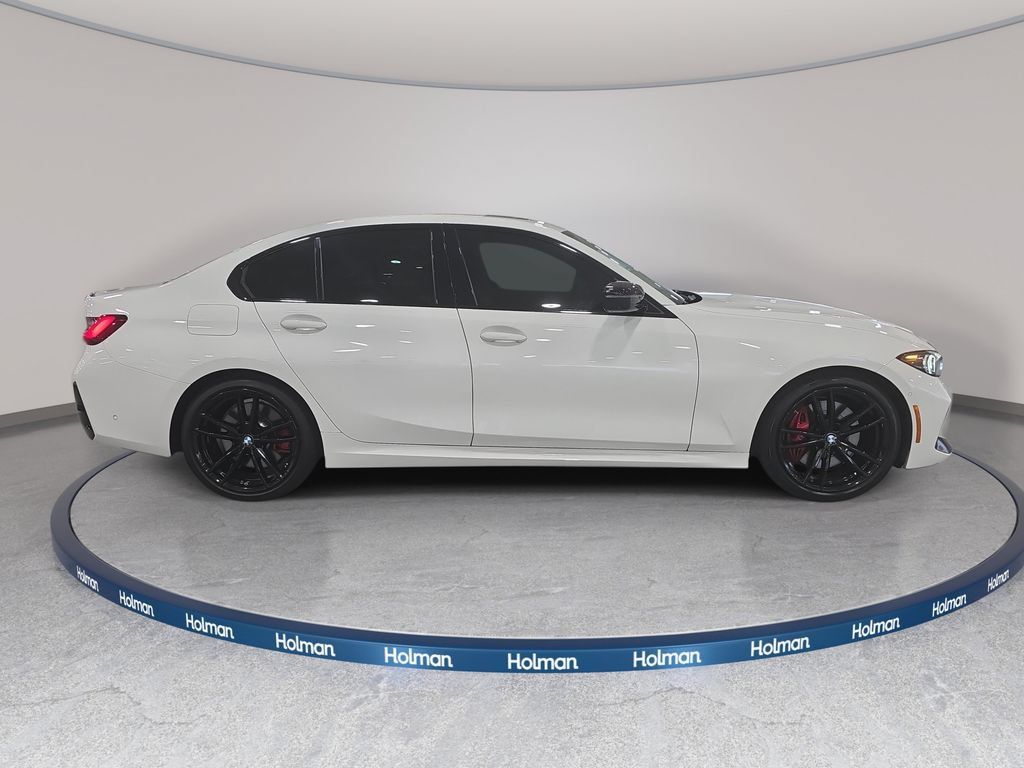 Certified 2023 BMW 330i Sedan w/ M Sport Package RWD image 4