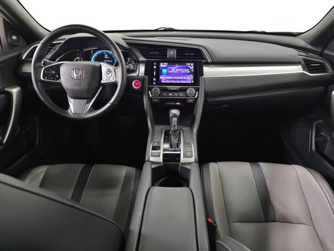 Used 2017 Honda Civic Touring image 13