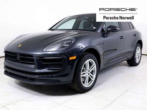 New 2026 Porsche Macan image 1