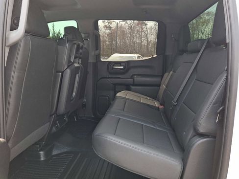 Used 2023 GMC Sierra 1500 Pro w/ Pro Value Package AWD/4WD image 12