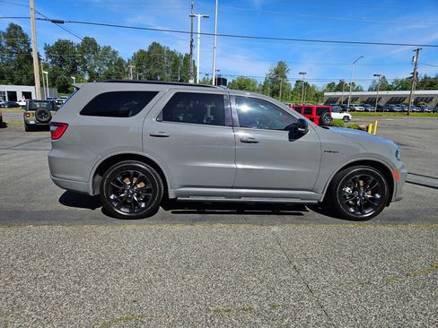 Used 2024 Dodge Durango R/T AWD/4WD image 6