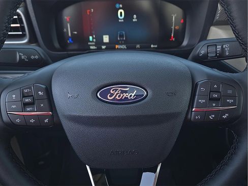 New 2025 Ford Maverick Lariat w/ 4K Tow Package image 19