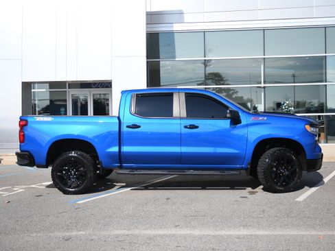 Used 2023 Chevrolet Silverado 1500 LT Trail Boss image 1