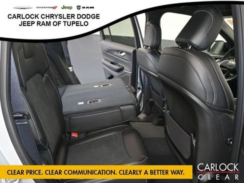 New 2025 Jeep Grand Cherokee Altitude image 38