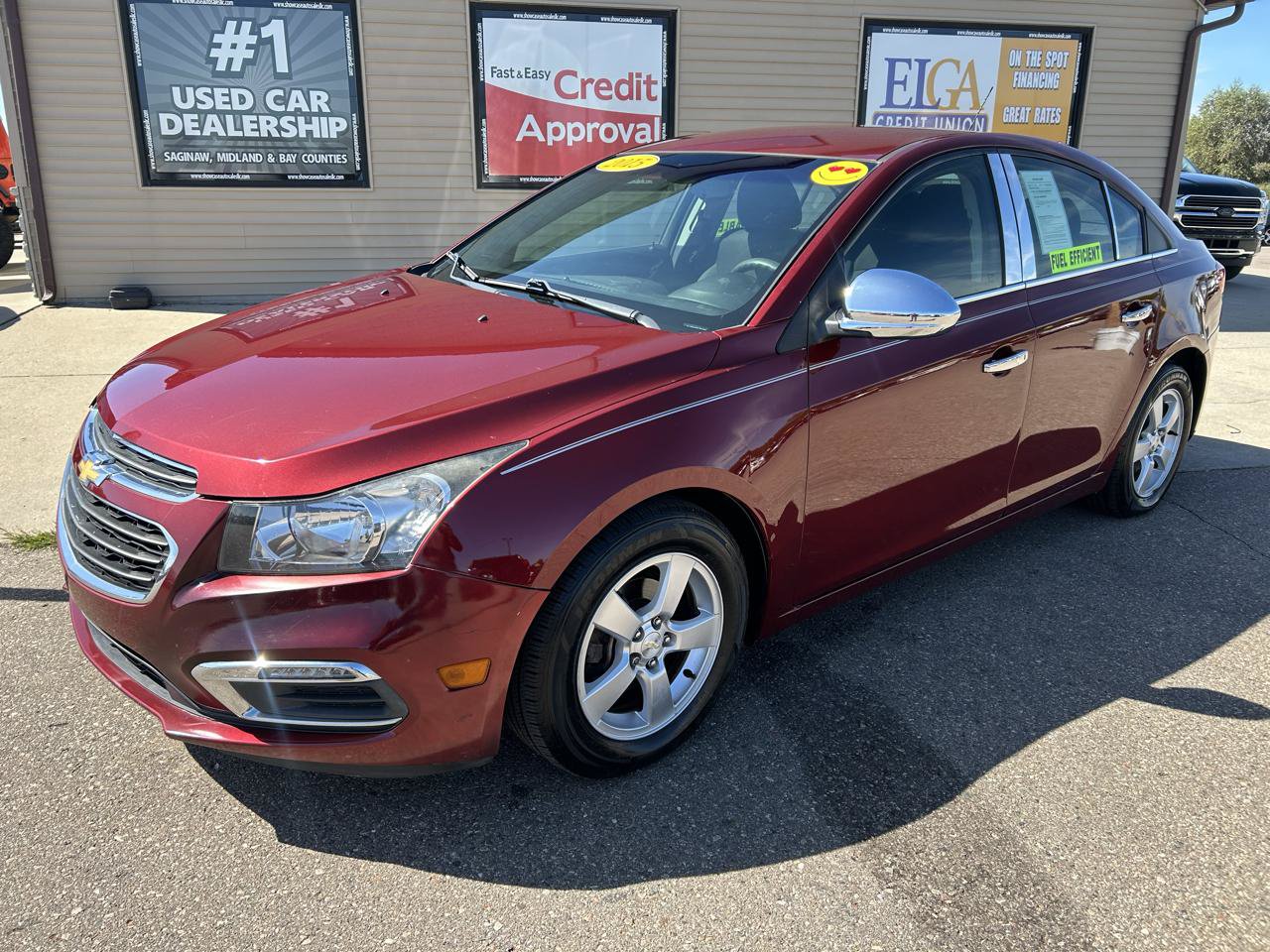 Used 2015 Chevrolet Cruze LT FWD image 1