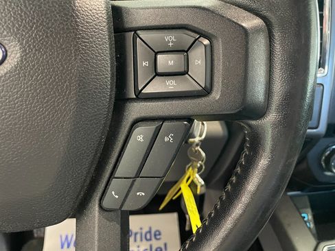 Used 2017 Ford F150 XLT w/ Equipment Group 302A Luxury AWD/4WD image 11