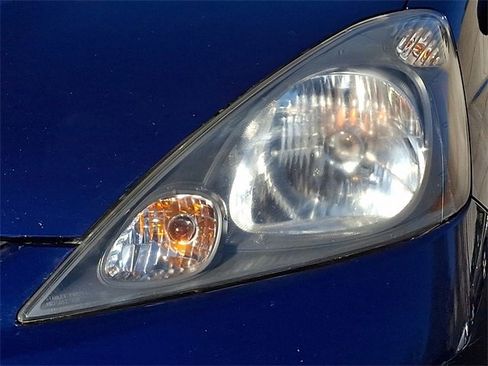 Used 2013 Honda Fit image 9