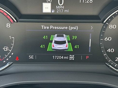 Certified 2024 Cadillac XT5 Premium Luxury AWD/4WD image 21