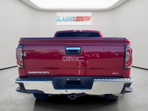 Used 2018 GMC Sierra 1500 SLT AWD/4WD image 4