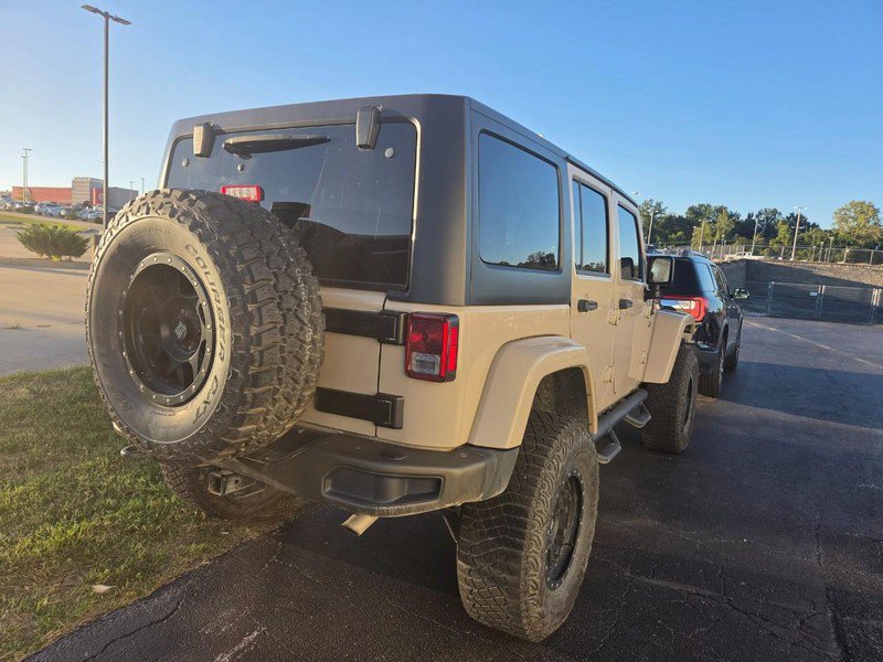 Used 2016 Jeep Wrangler Unlimited Sahara AWD/4WD image 6
