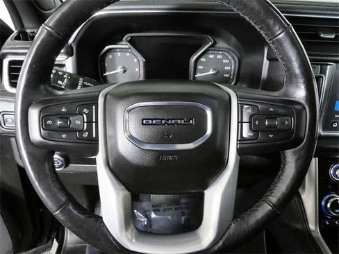 Used 2021 GMC Yukon Denali image 25