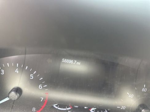 Used 2020 Ford Escape SE FWD image 6