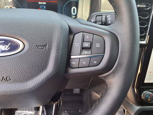 New 2026 Ford Ranger Lariat w/ FX4 Off-Road Package AWD/4WD image 16