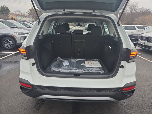 New 2026 Volkswagen Taos S image 5