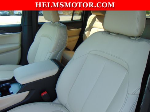 New 2026 Jeep Grand Cherokee Limited AWD/4WD image 36