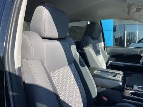 Used 2020 Toyota Tundra SR5 w/ SR5 Upgrade Package image 27