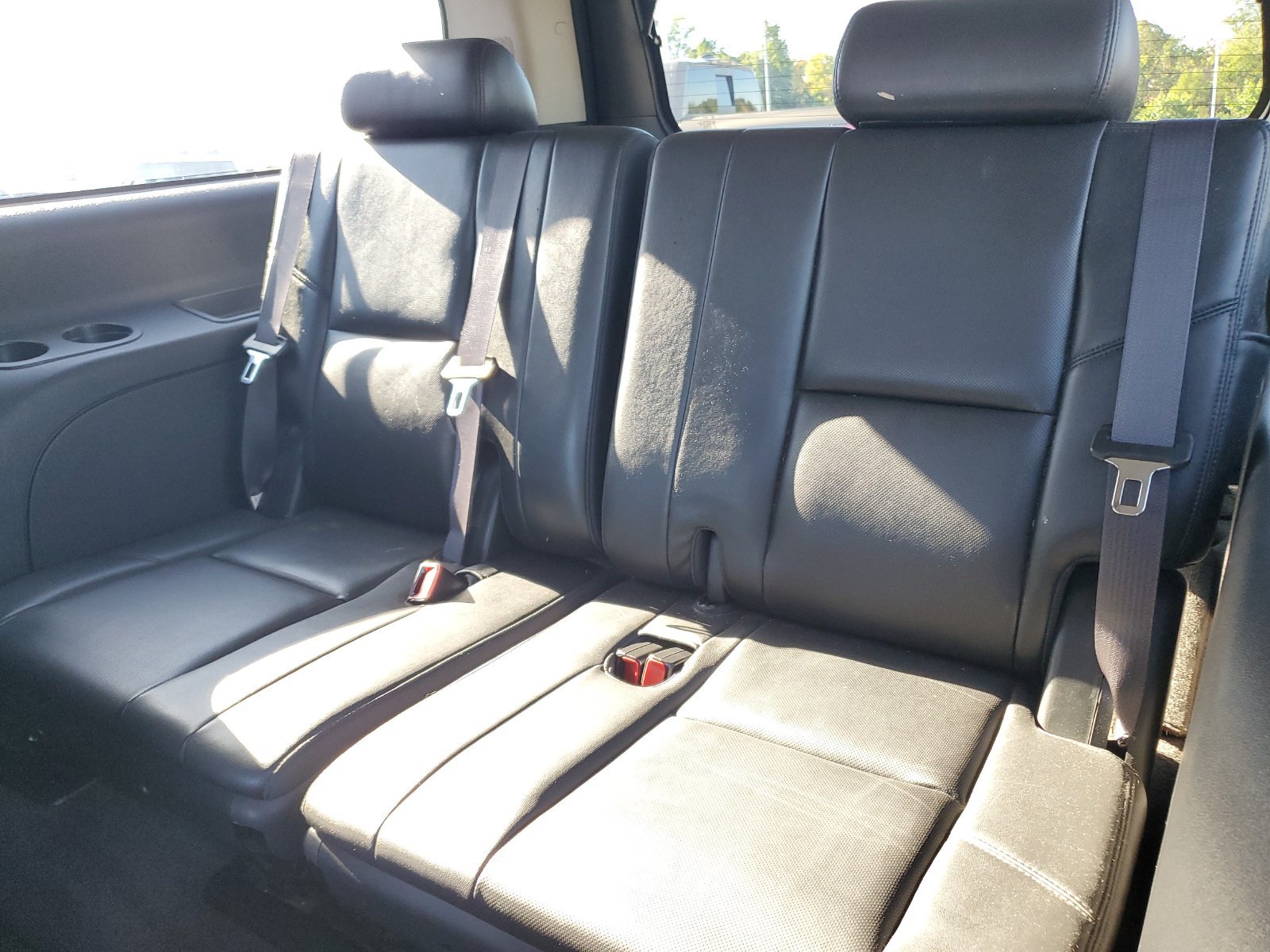 Used 2012 GMC Yukon XL Denali AWD/4WD image 13