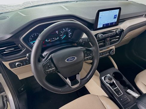 Used 2022 Ford Escape SEL AWD/4WD image 22