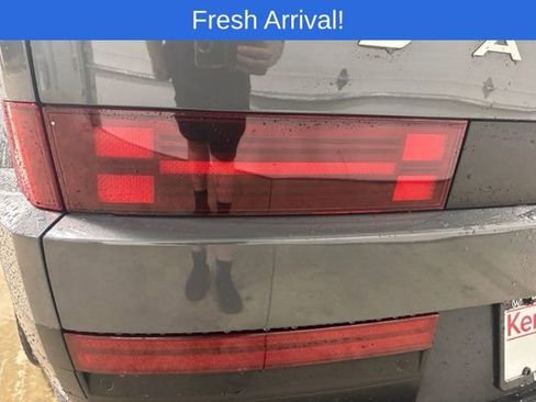 Used 2025 Hyundai Santa Fe SEL image 8