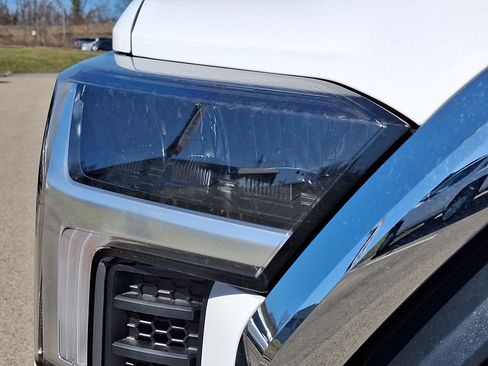 New 2025 Toyota Tundra SR5 AWD/4WD image 9