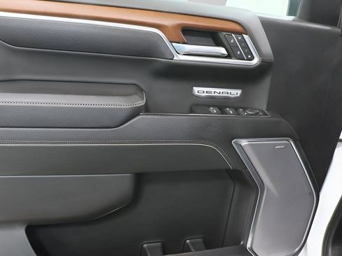 Used 2023 GMC Sierra 1500 Denali w/ Technology Package image 20