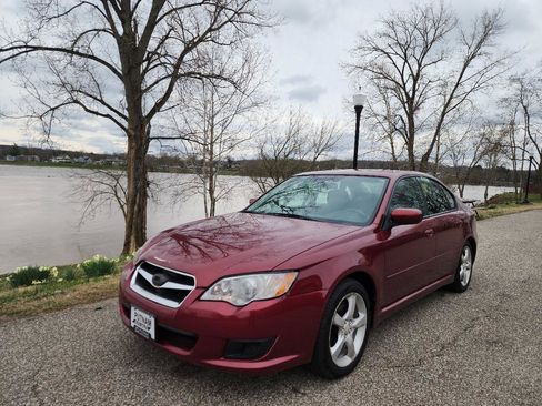 Used 2009 Subaru Legacy 2.5i Special Edition image 1