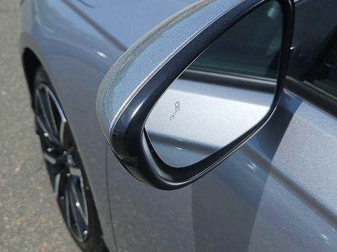 Used 2023 Honda Accord Touring image 24