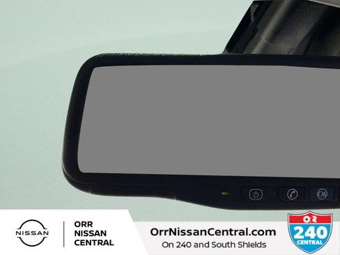 Used 2011 GMC Terrain SLT FWD image 24