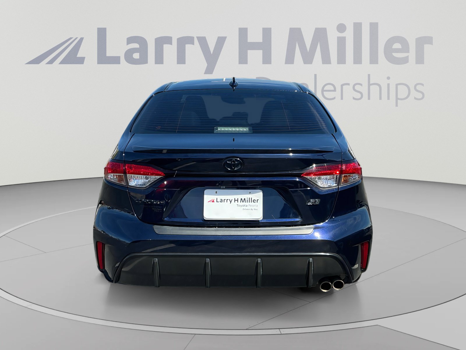 Certified 2025 Toyota Corolla SE FWD image 4