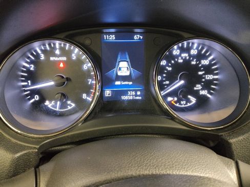 Used 2019 Nissan Rogue SV FWD image 23