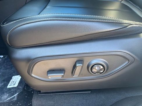 New 2026 Jeep Grand Cherokee Limited image 17