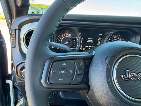 New 2026 Jeep Gladiator Willys image 19