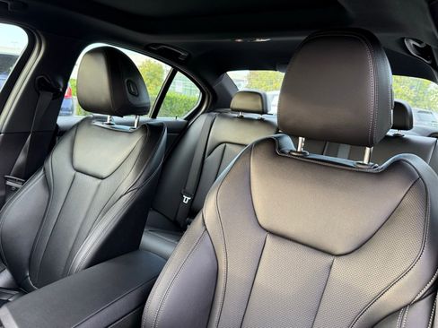 New 2026 BMW 330i Sedan image 20